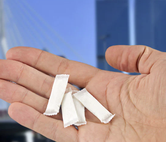 Why should i have a break between using nicotine pouches?